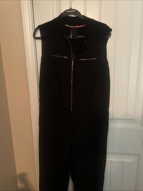 Tahari Sleeveless Black Zip-Front Jumpsuit